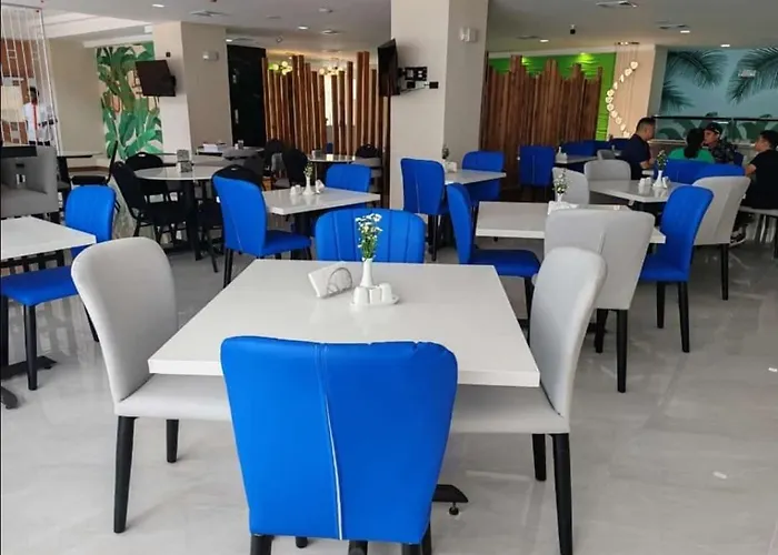 Hotel Puerto Limon Cr